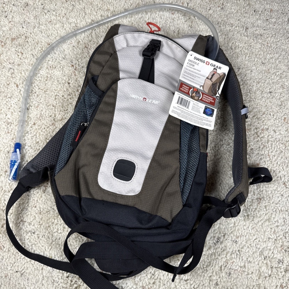 SWISS GEAR HYDRATION PACK CP109
